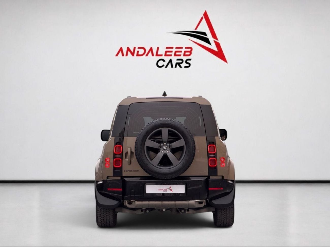 لاند روفر ديفندر 110 HSE X-DYNAMIC AGENCY WARRANTY & SERVICE CONTRACT UNTIL 2030  | LAND ROVER DEFENDER 110 HSE X-DYNAMIC | GCC SPECS
