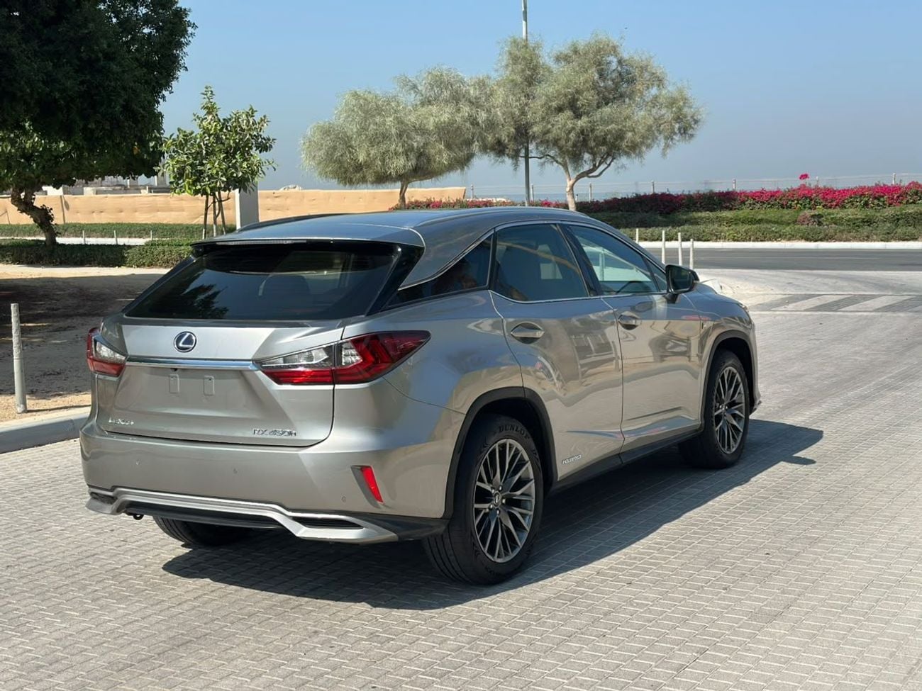 لكزس RX450h F-SPORT