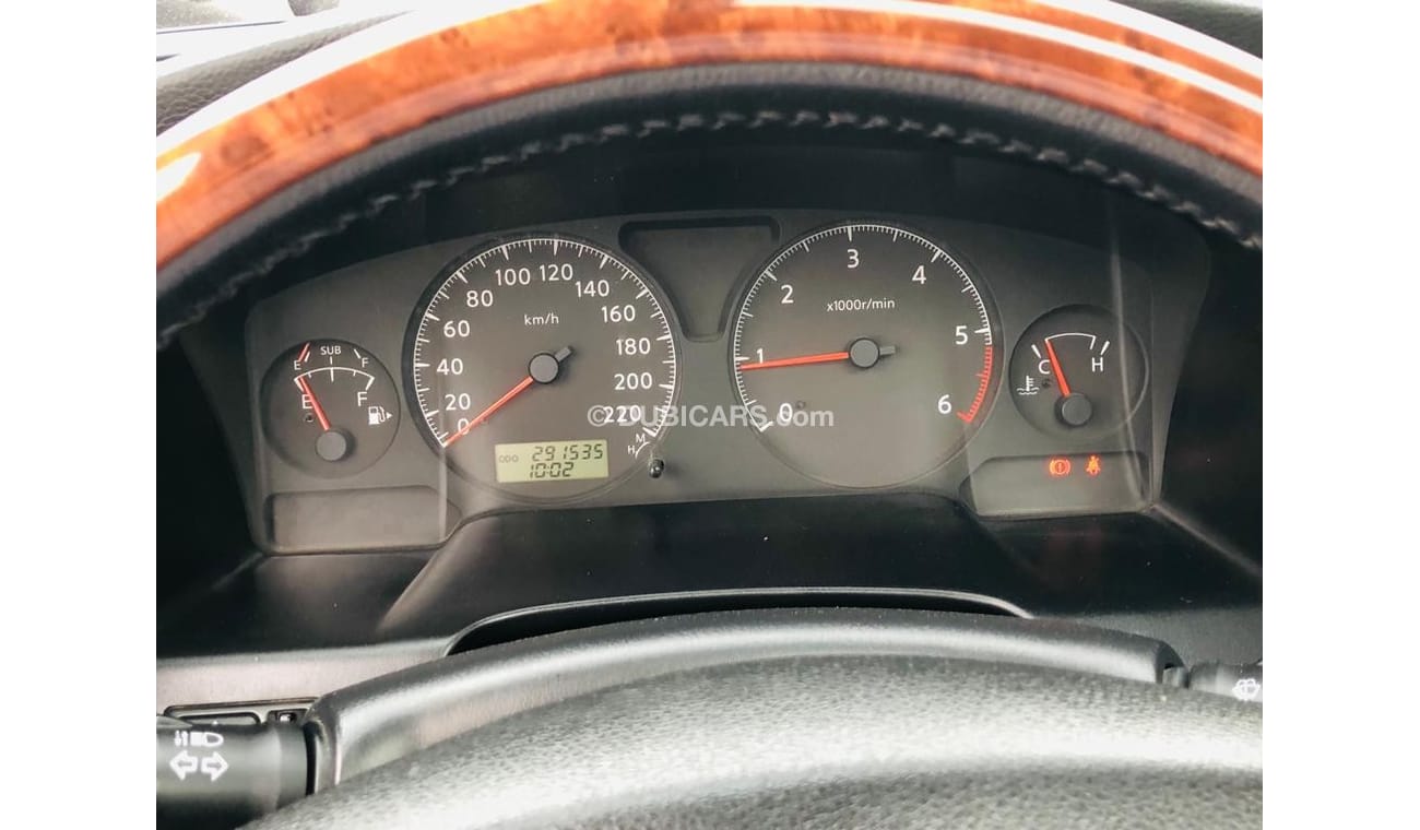 Nissan Patrol Safari Nissan patrol Safari GCC 2012 gear manual