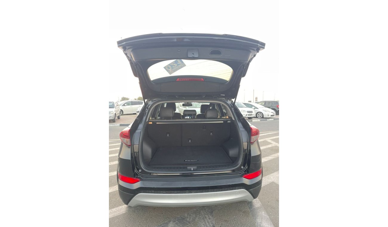 هيونداي توسون 2017 Hyundai Tucson GDi 2.4L Sports / EXPORT ONLY