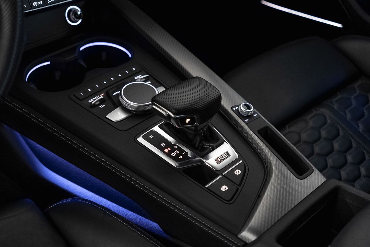 Audi RS5 TFSI quattro 2.9L