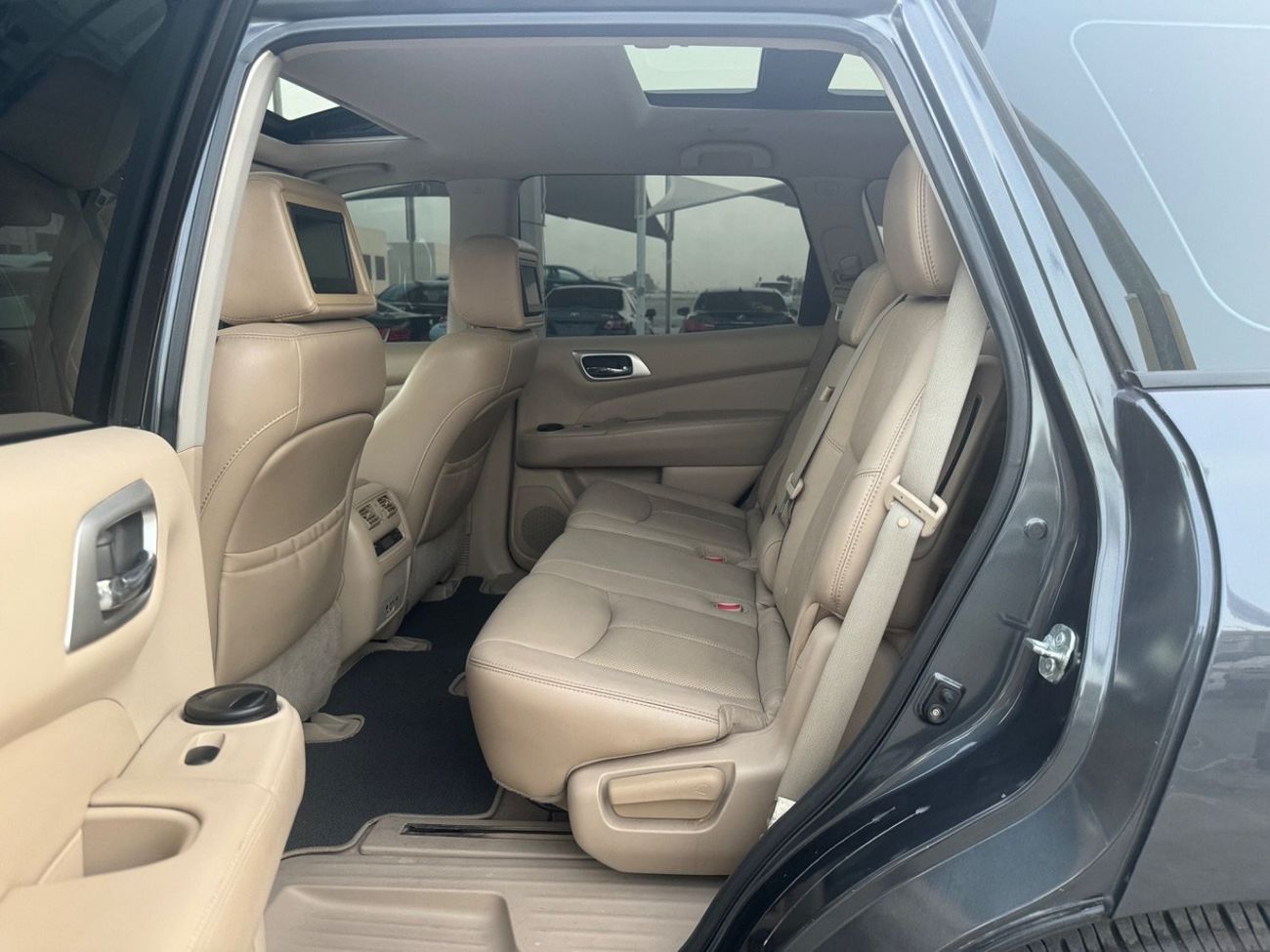 Nissan Pathfinder SL TOP