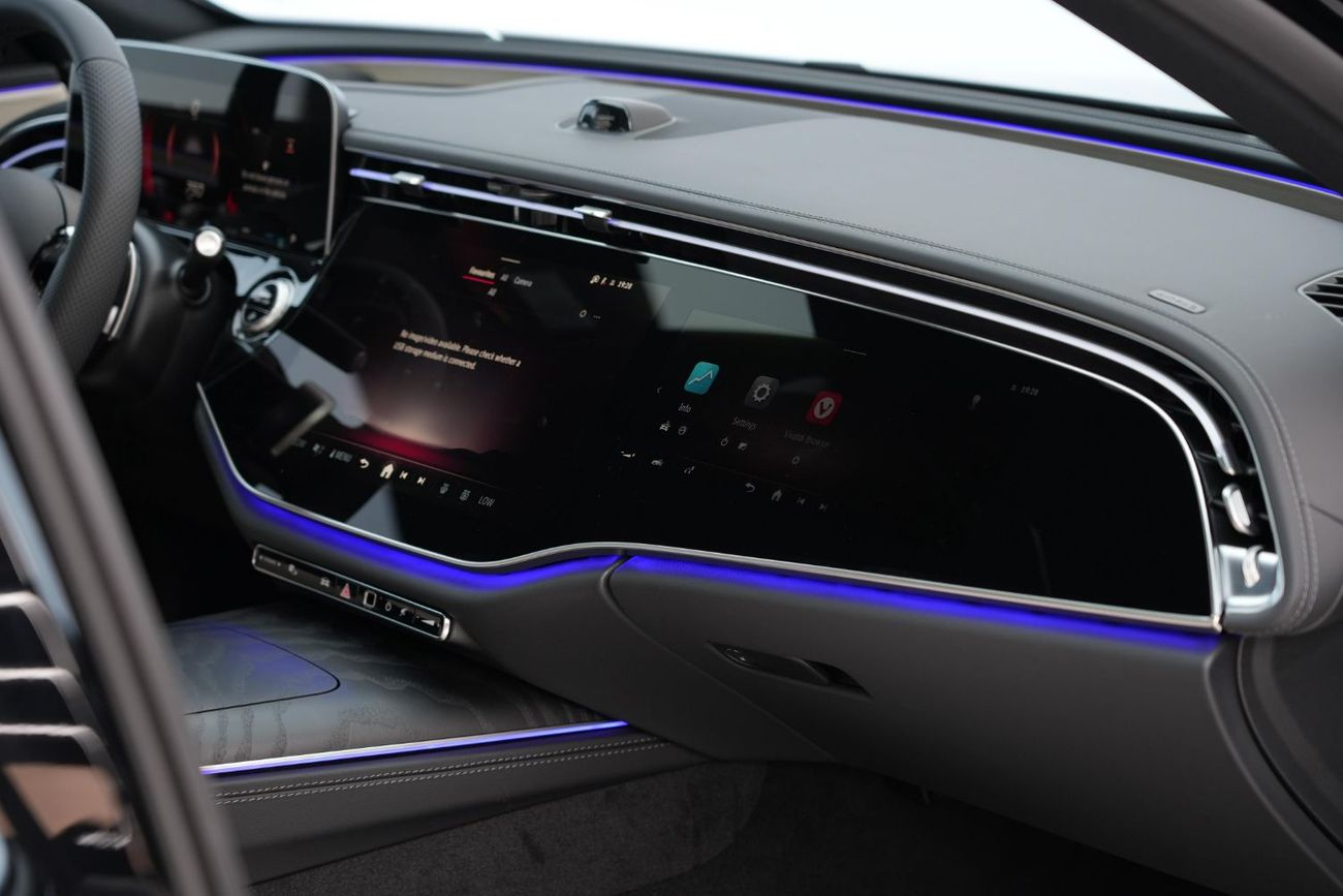 مرسيدس بنز E200