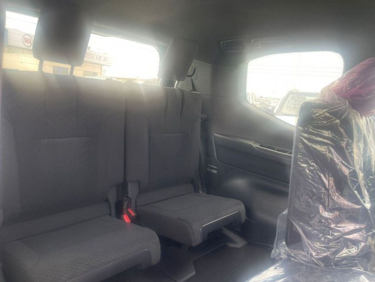 تويوتا لاند كروزر 2023 TOYOTA LAND CRUISER LC300 4.0L AUTOMATIC BASIC OPTION