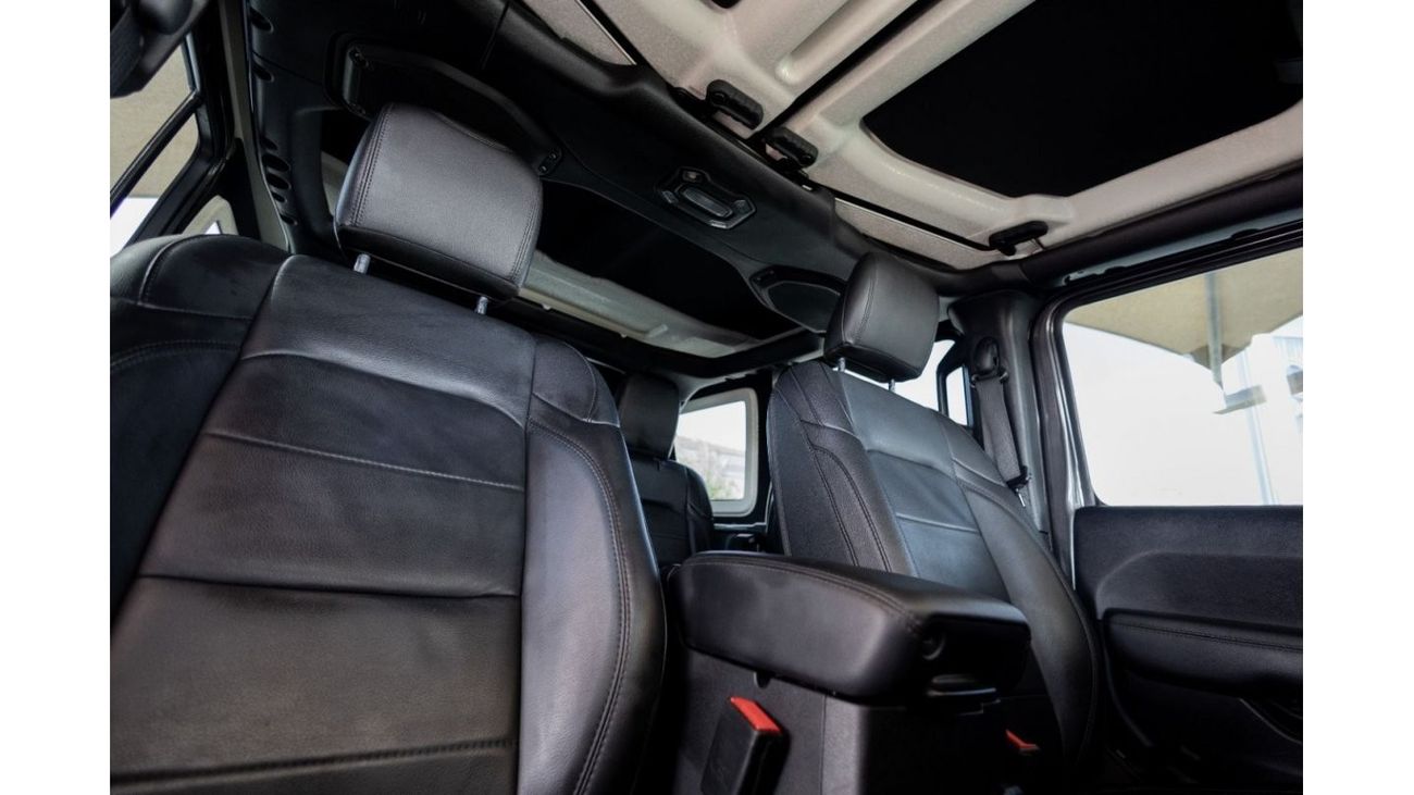Jeep Wrangler Jeep Wrangler Unlimited Sahara Night Eagle Edition 2019 GCC under Warranty with Flexible Down-Paymen