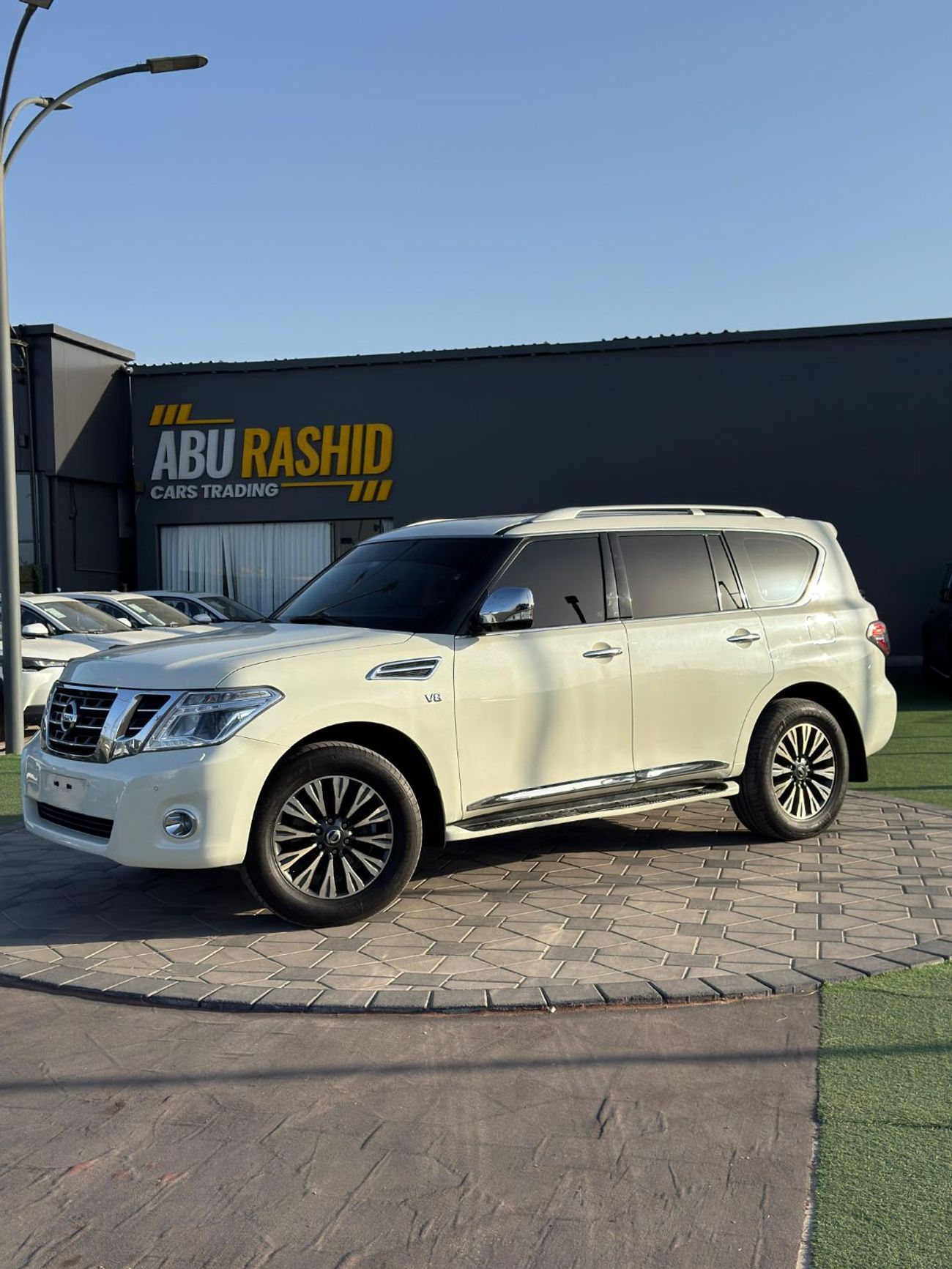 نيسان باترول LE Titanium 5.6L