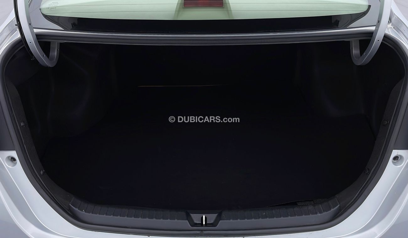 تويوتا يارس SE 1.5 | +مع الضمان | كمان تم فحص ١٥٠