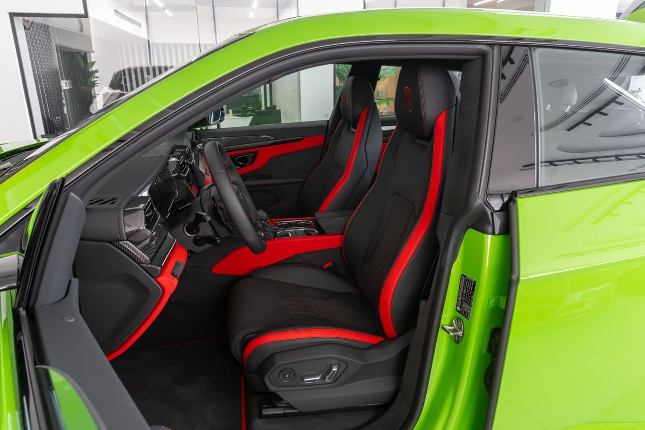 لامبورغيني اوروس SE Lamborghini Urus SE | 2026 | V8 4.0L Twin Turbo 800HP | SUV PHEV | 0KM