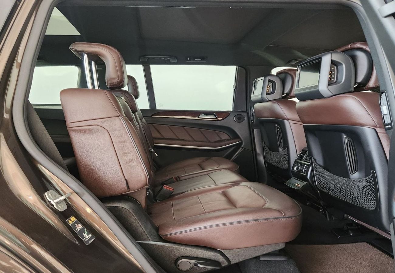 Mercedes Benz GL500 STANDARD 4 MATIC V8 4.7L - FULL OPTION - GCC SPECIFICATION - EXCELLENT CONDITION