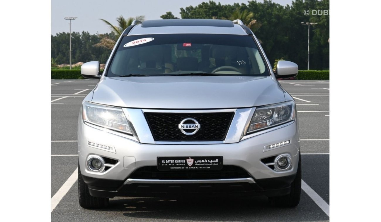 Nissan Pathfinder SV GCC EXCELLENT CONDITION WITHOUT ACCIDENT 2014