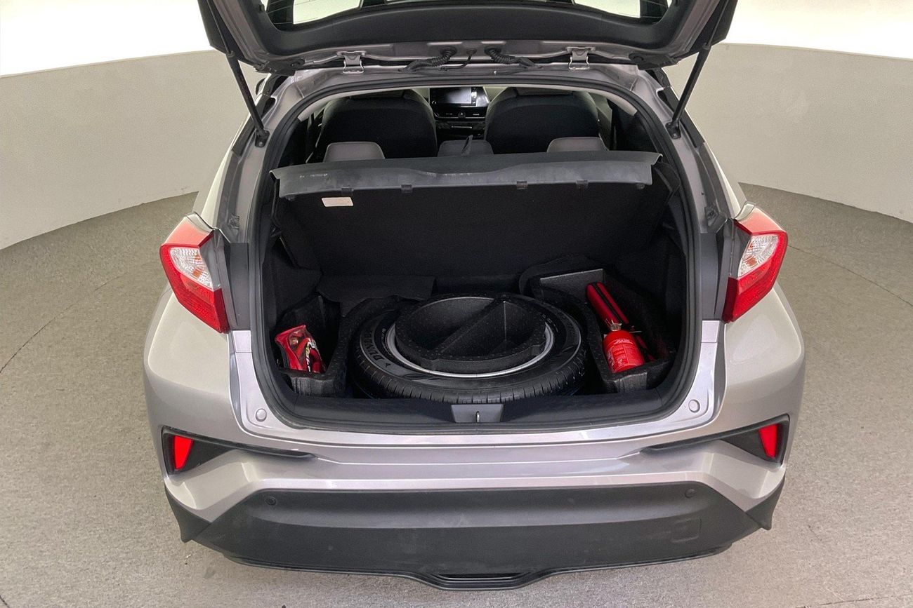 Toyota CHR VX | Guaranteed Warranty | 0 Down Payment