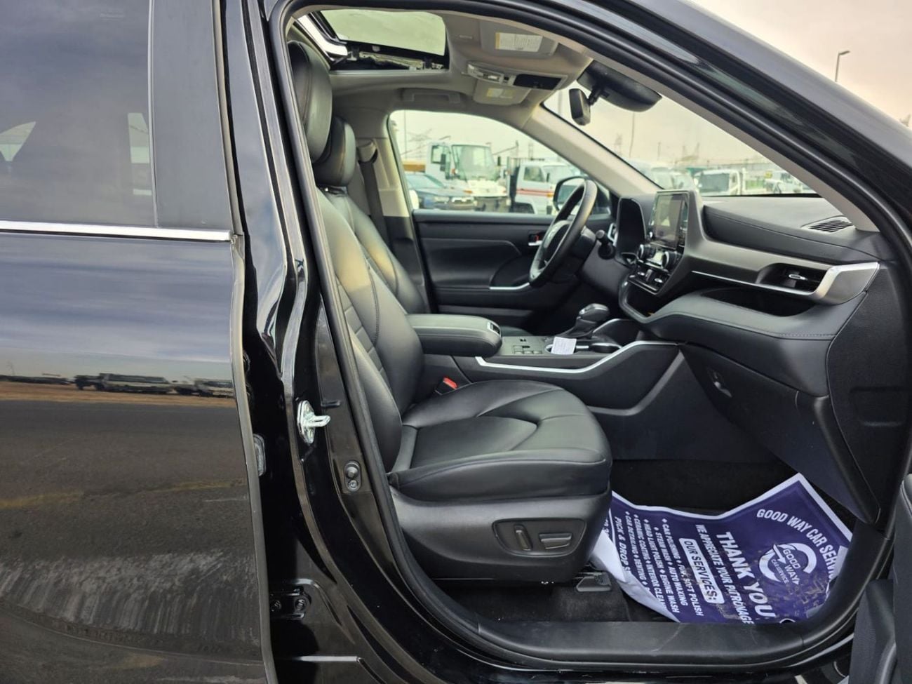تويوتا هايلاندر  2.5L hybrid (AWD)