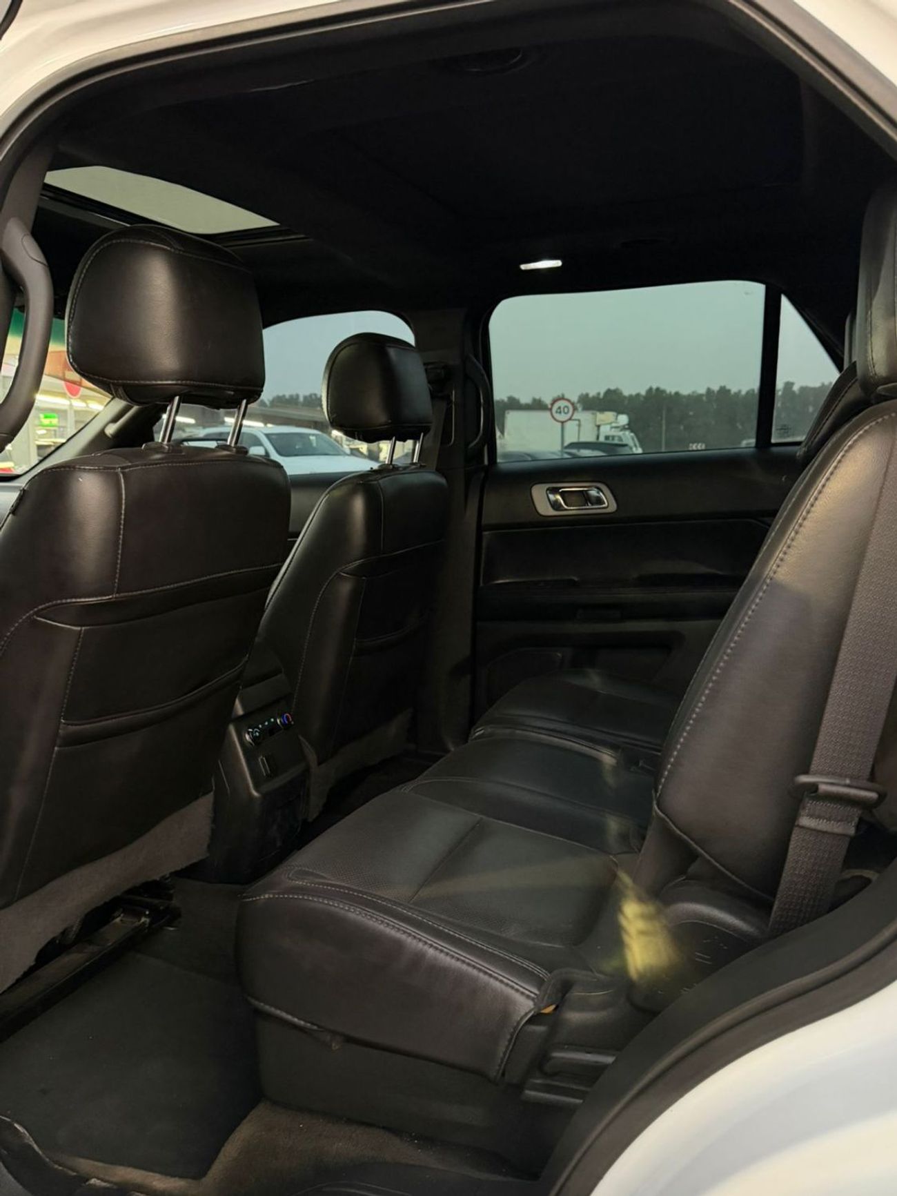 فورد إكسبلورر Std 3.5L 4WD