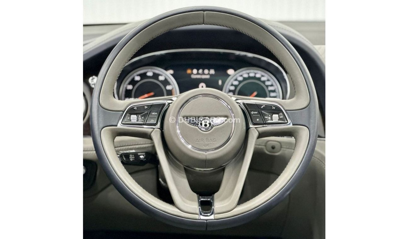 Bentley Bentayga 2017 Bentley Bentayga W12, Carbon Pack, Service History, Warranty, GCC