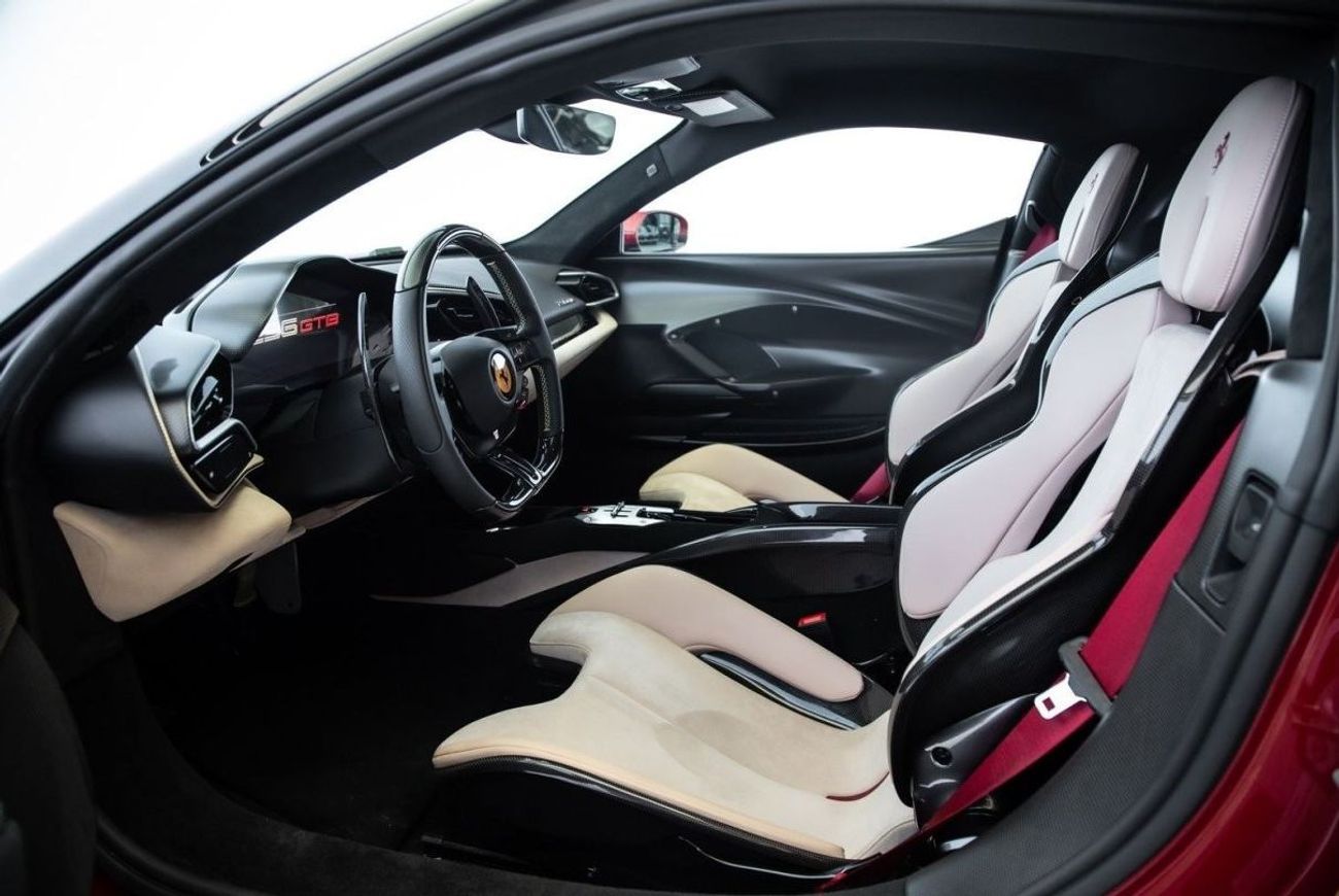 فيراري 296 GTB ASSETTO FIORANO