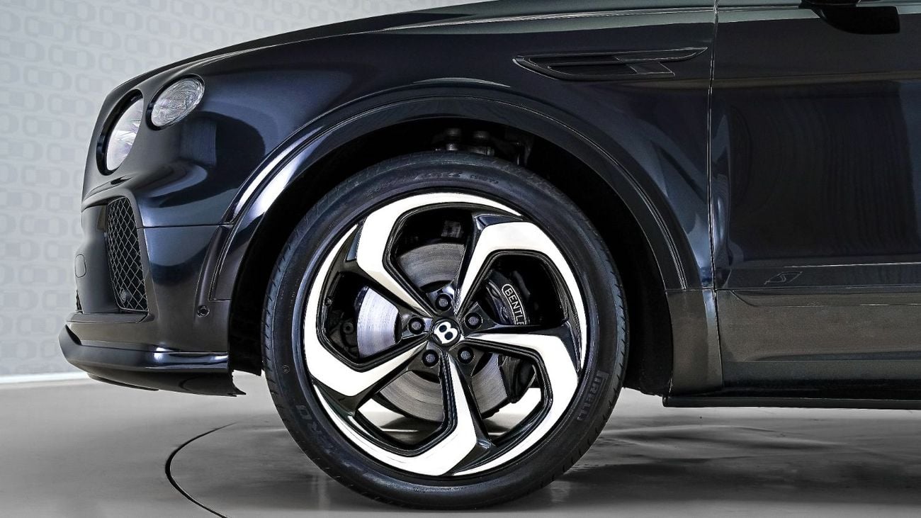 بنتلي بينتايجا | AED 10,330 PM | Mulliner Blackline Package, GCC | Ramadan Offer