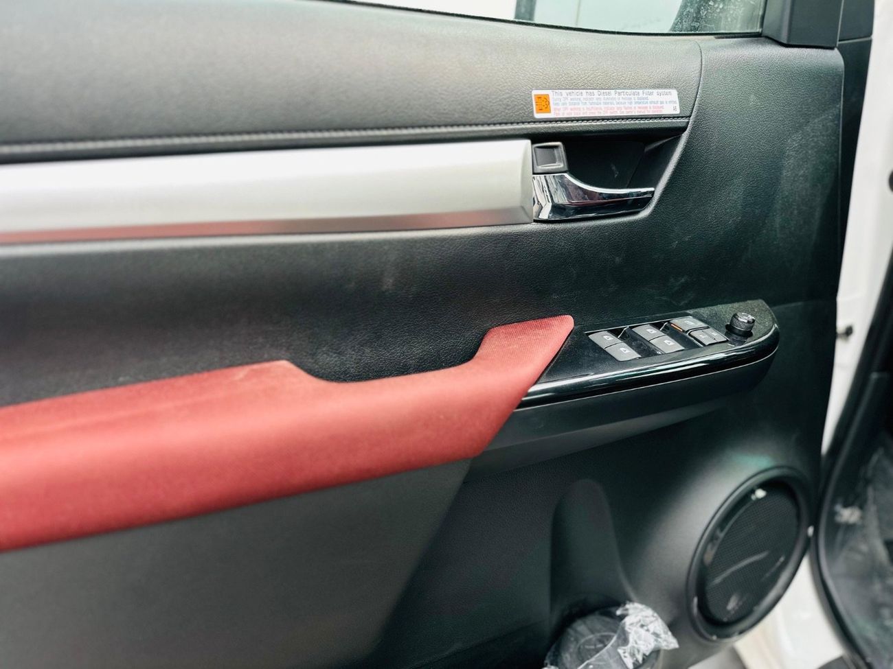 تويوتا هيلوكس S GLX 2.4L AWD A/T