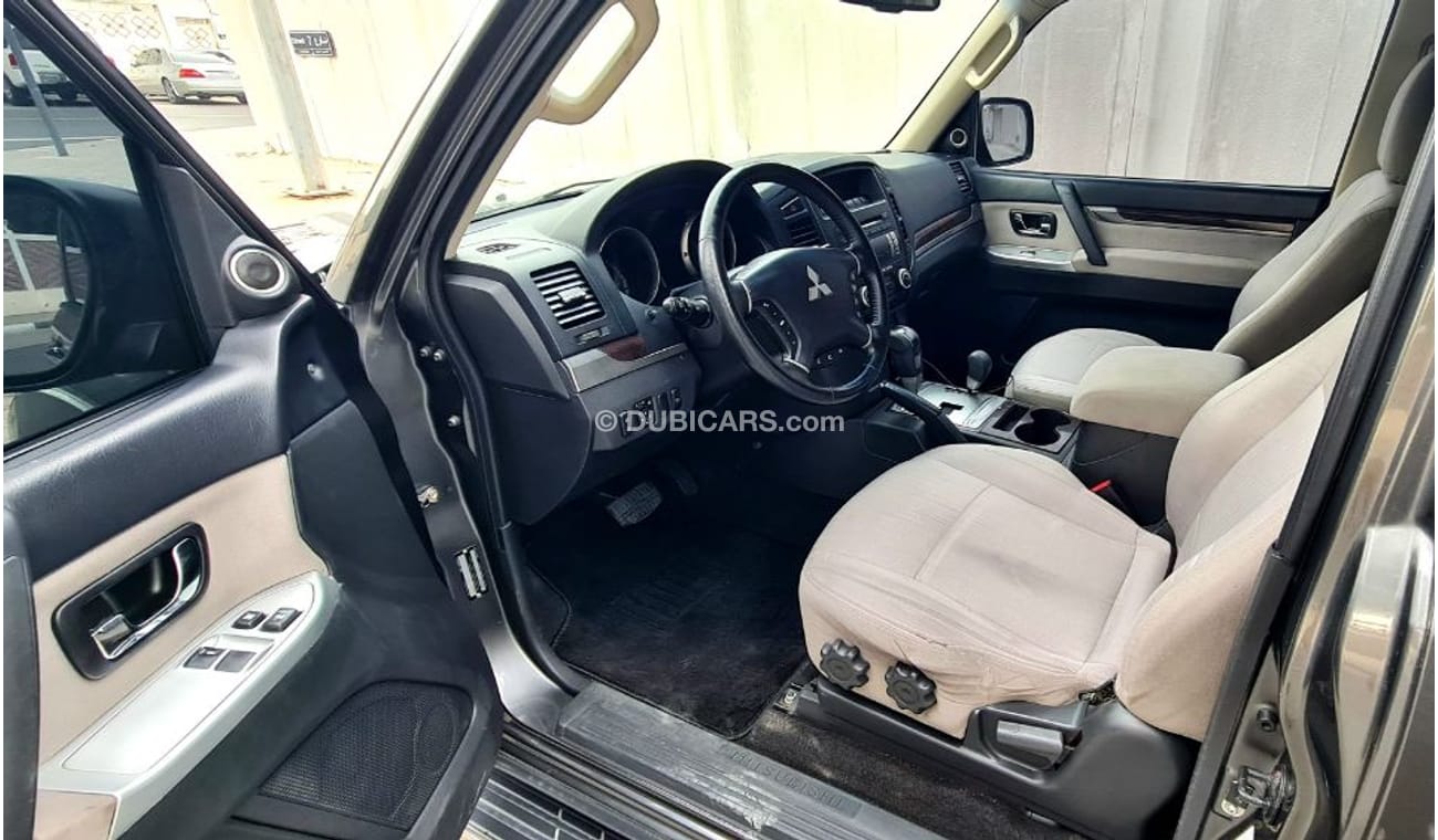 ميتسوبيشي باجيرو ميتسوبيشي باجيرو خليجي 2014