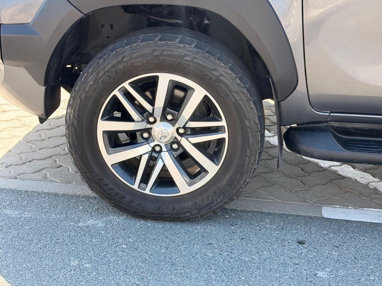 Toyota Hilux SR5 export from Australia