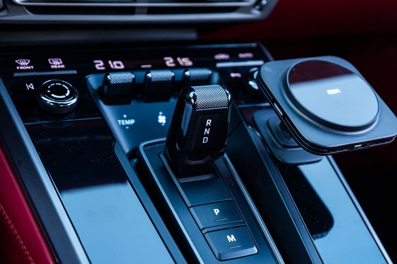 بورش 911 Carrera 4 3.0L (444 HP) Coupe