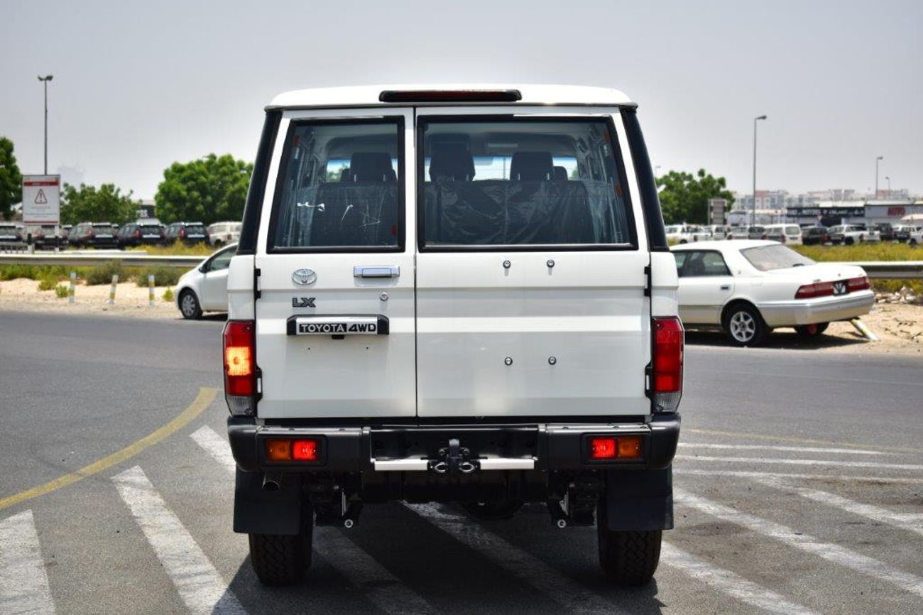 Toyota Land Cruiser 70 2025 MODEL TOYOTA LAND CRUISER 76 HARDTOP LX 2.8L DIESEL 4WD 5-SEATER MANUAL TRANSMISSION