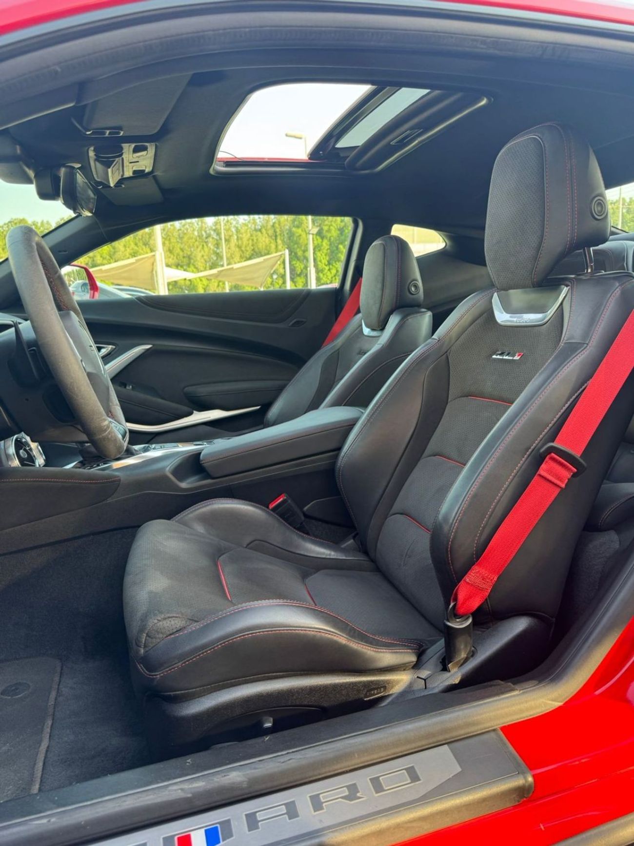 شيفروليه كامارو شيفورليه كامارو 2019 خليجي ZL1  فل ابشن صبغ وكاله تشييكات وكاله بحاله ممتازه