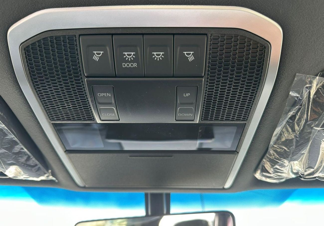 Toyota Land Cruiser 2025 Toyota Land Cruiser LC300 GXR (with Sunroof) 7-Seater 3.5L V6 Twin Turbo Petrol A/T 4WD Export 