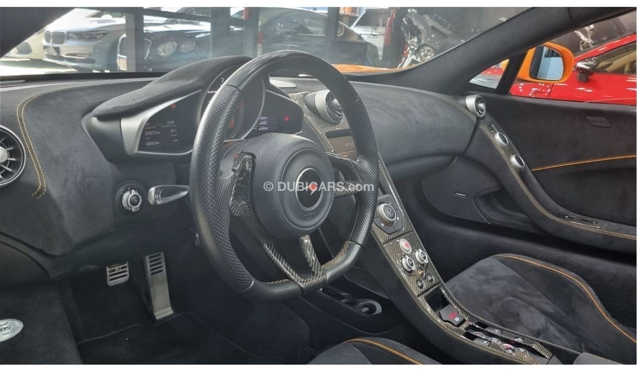 McLaren 650S McLAREN 650S SPIDER 2015 GCC IN BEUATIFUL SHAPE FOR 435K AED