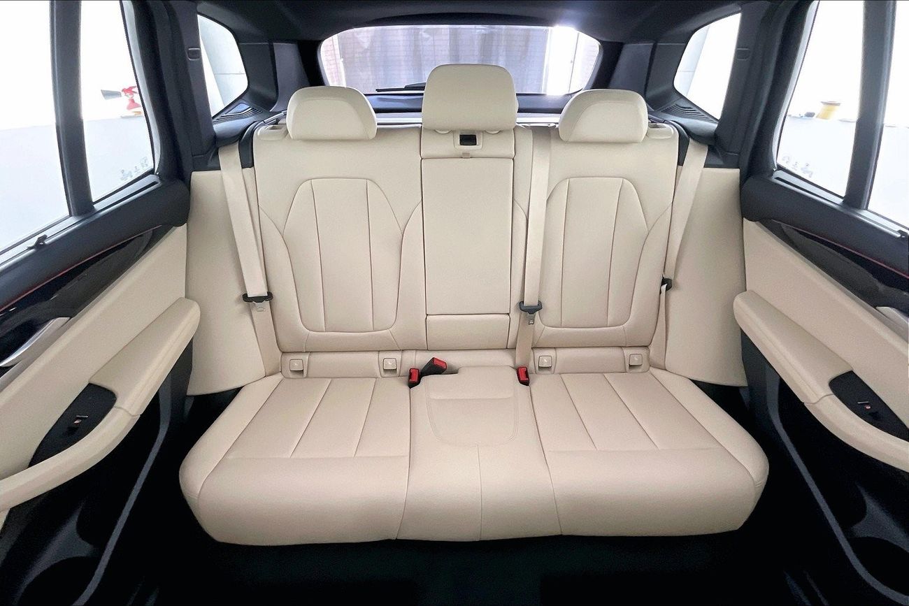 بي أم دبليو X3 xDrive 30i Executive | شامل الضمان | 0 ﺪﻔﻋﺓ ﺃﻮﻟﻯ