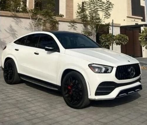 Mercedes-Benz GLE 53 AMG full options