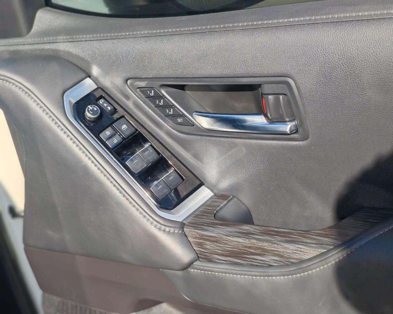 Toyota Land Cruiser GXR4 3.3L