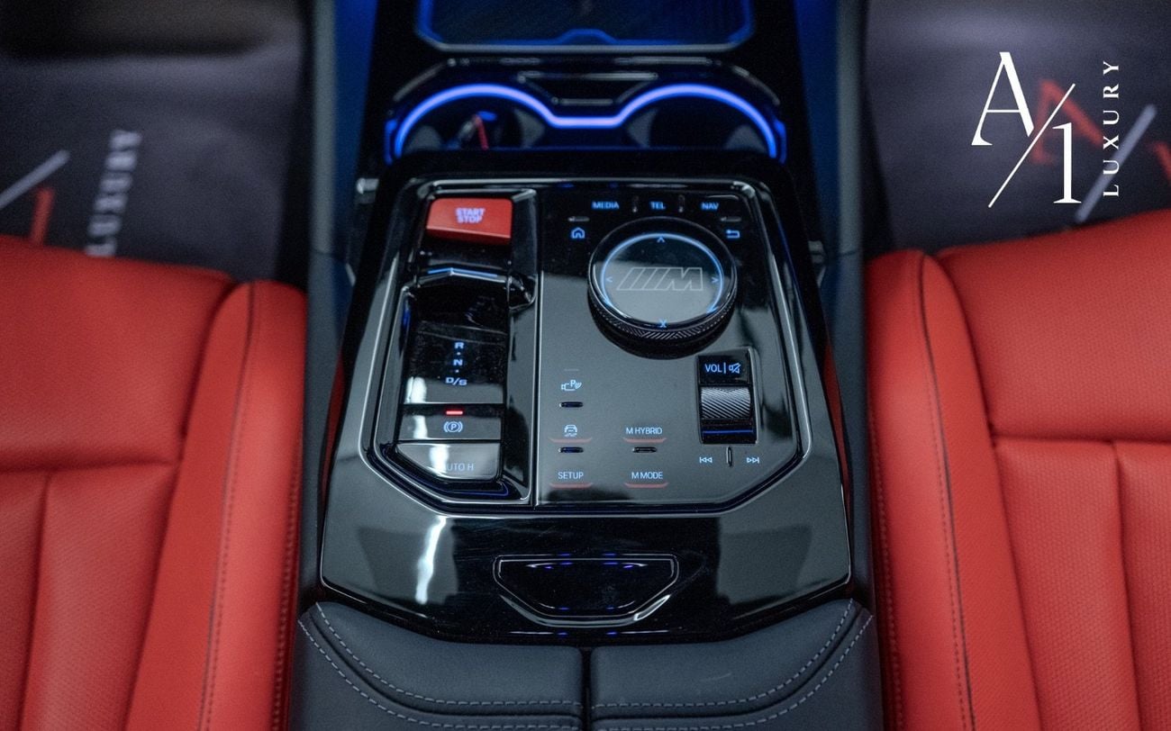 BMW M5 2025 BMW M5 Competition, With Warranty, Fully Loaded, Carbon Fibre Accents, GCC Specs