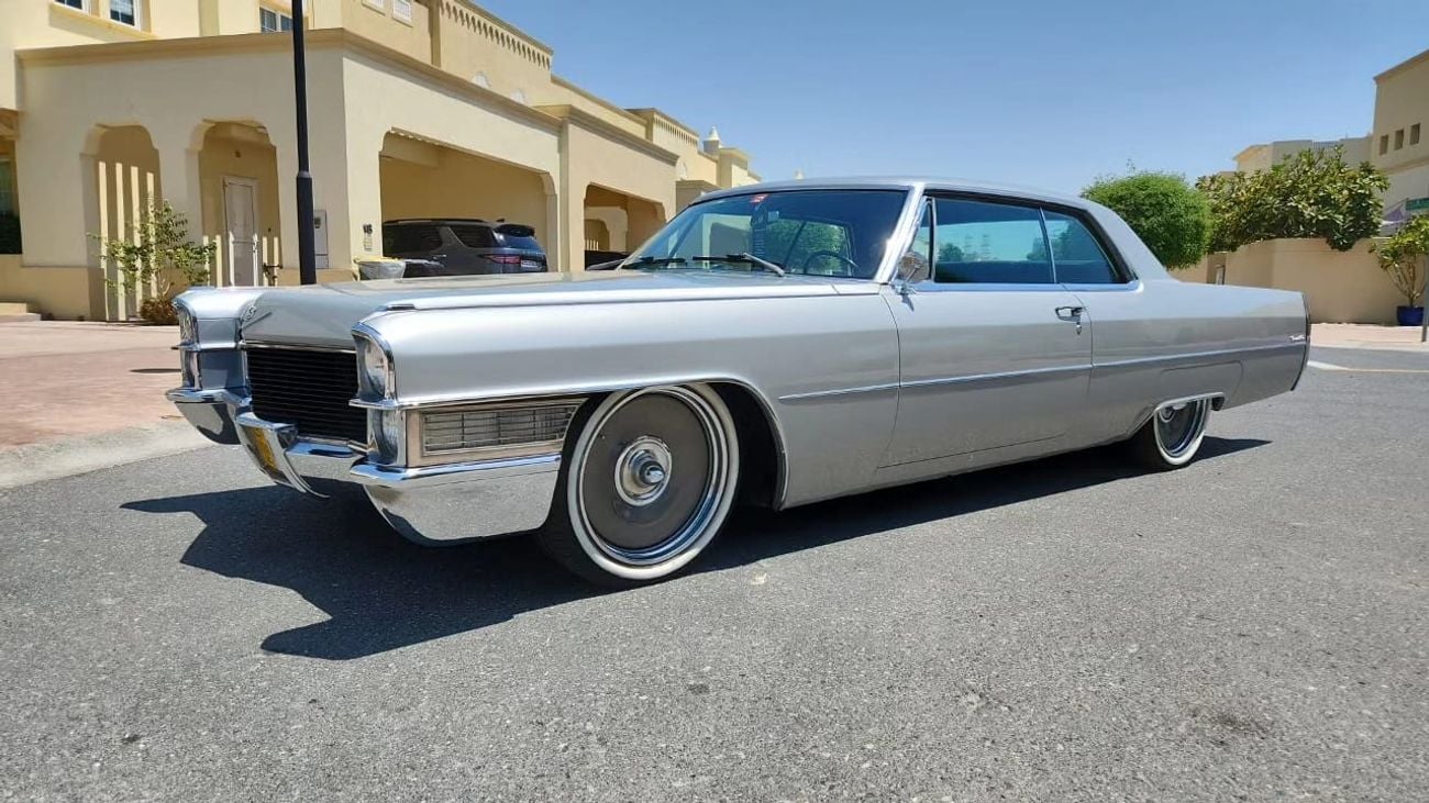 Cadillac Coupe Deville