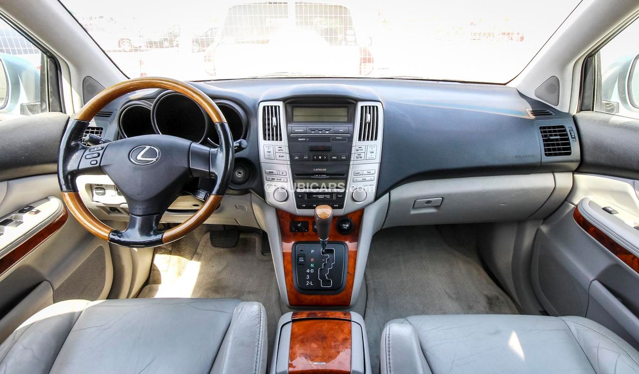 لكزس RX 330