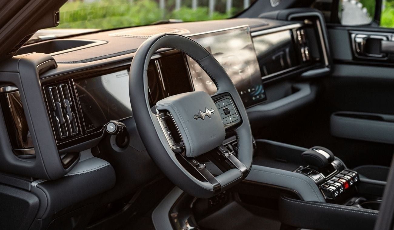 BYD Leopard 5 2024 | LEOPARD 5 HYBRID NAVIGATION VERSION + HUB PACK