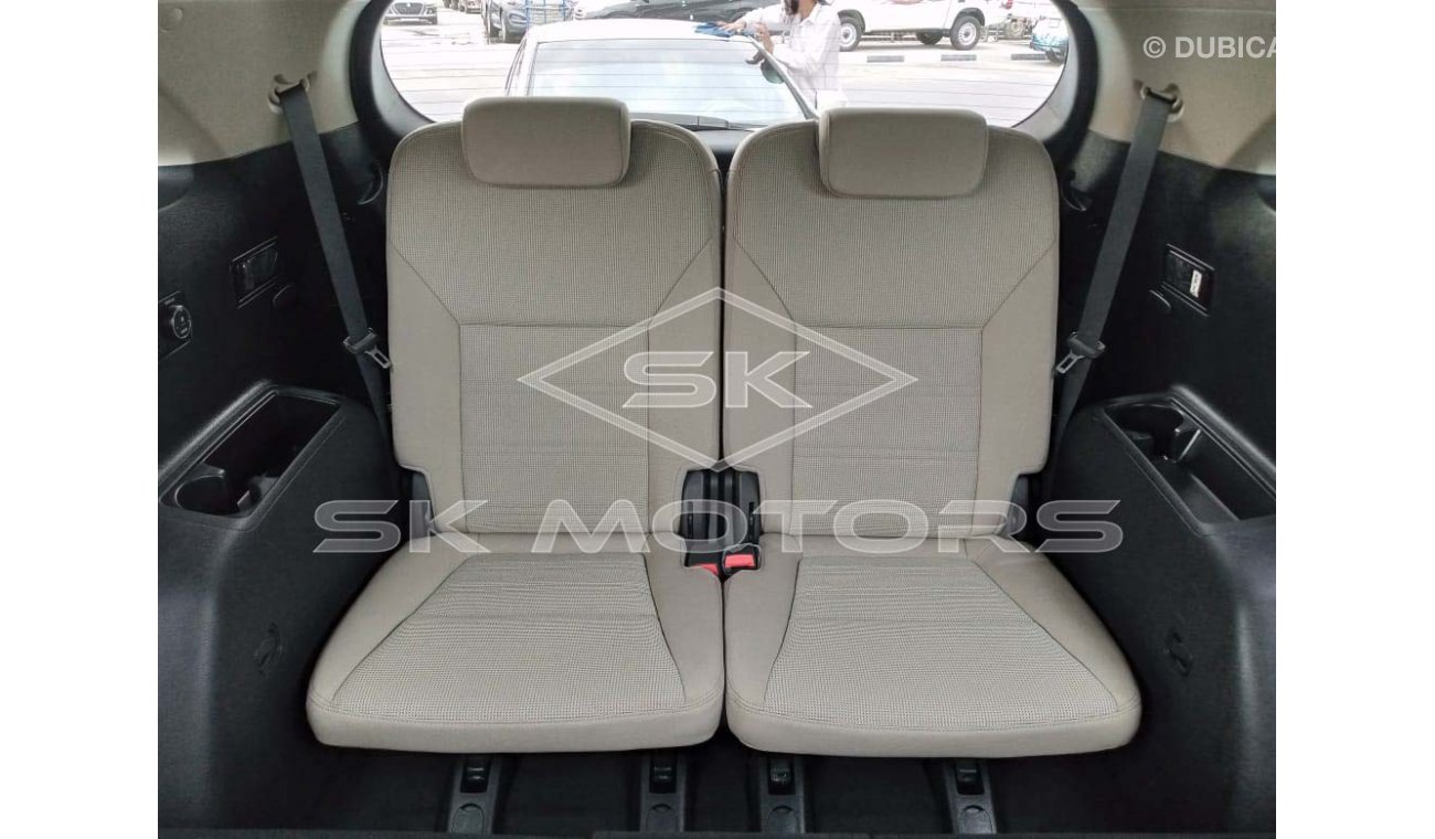 Kia Sorento 3.3L, 18" Rims, DRL LED Headlights, Parking Sensor Front, Fabric Seats, Bluetooth, USB (LOT # 840)