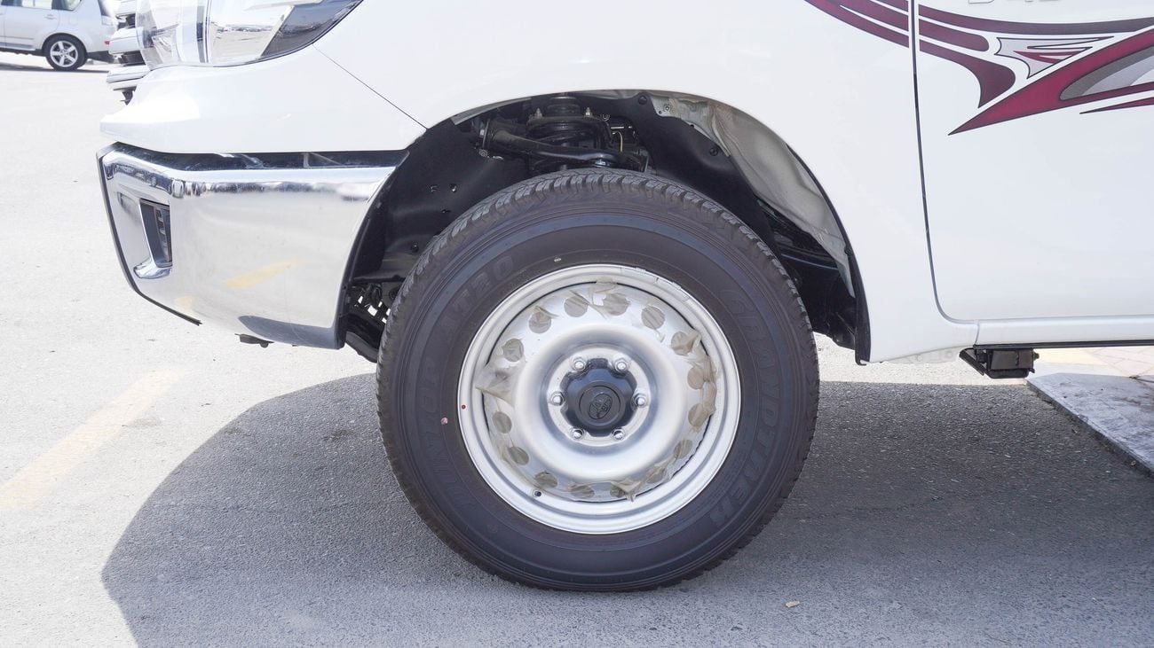 Toyota Hilux SGLX GL-2D  D-4D  2.4L Diesel