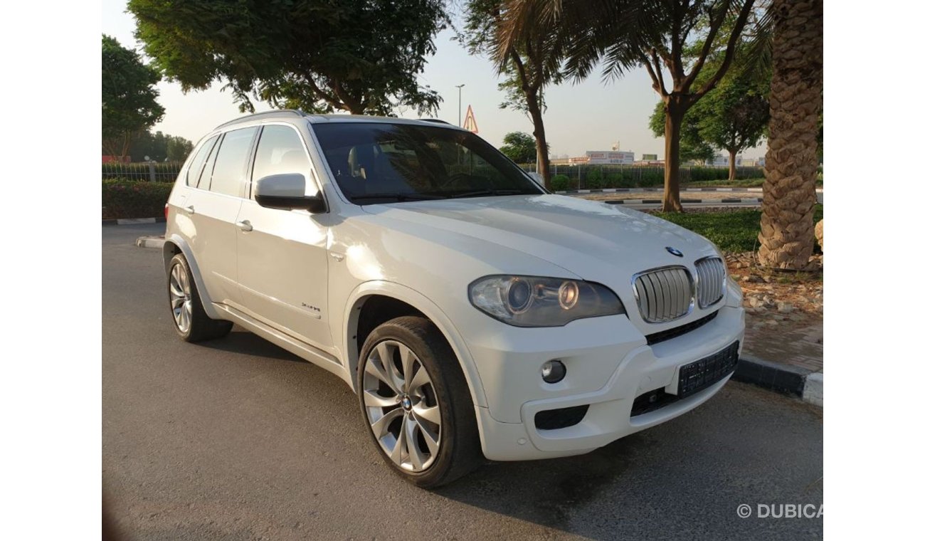 BMW X5 XDrive 30i - ///MKit - GCC - immaculate Condition