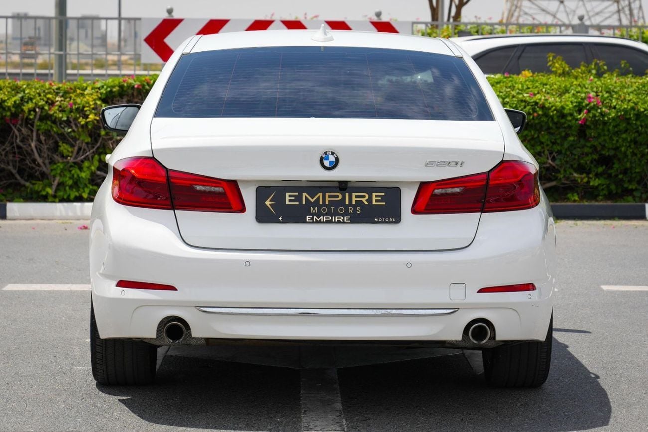 BMW 520i Std 2.0L BMW 520i Korean specification