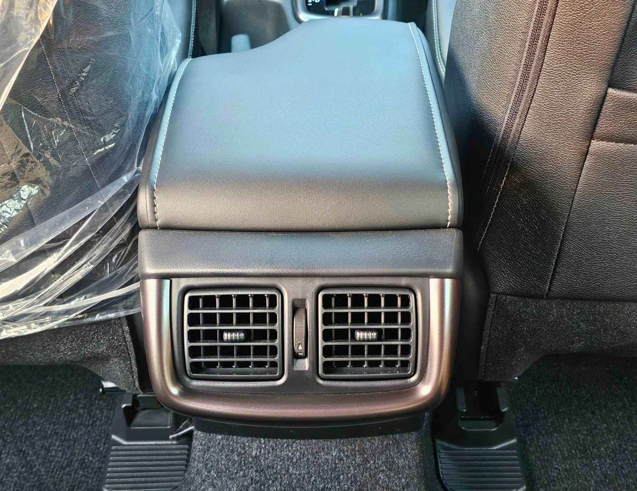 Toyota Hilux GR SPORT / EXL DOUBLE CABIN /  4.0L V6 PETROL / 360* CAMERA / DRIVER PWR WITH LEATHER SEATS (CODE #