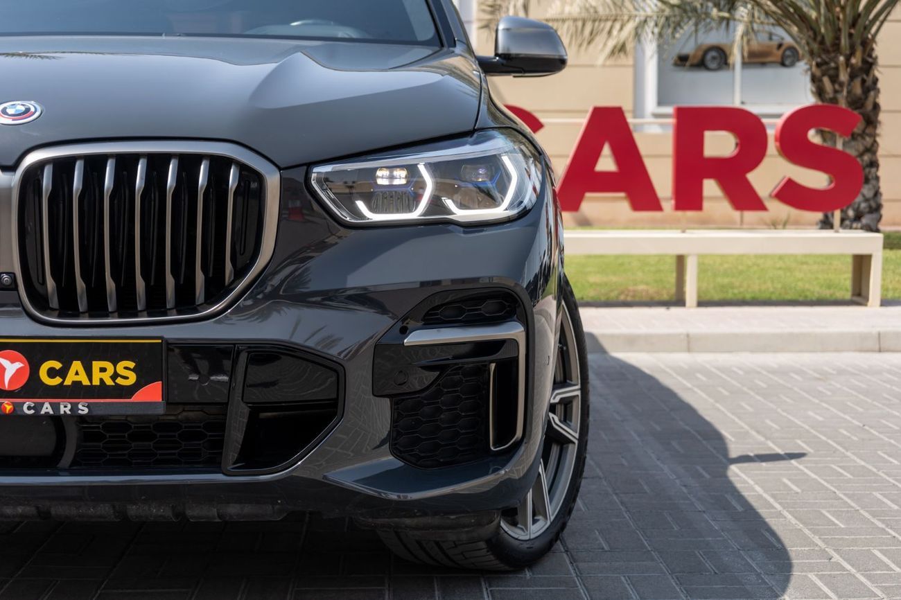 BMW X5 M50i 4.4L