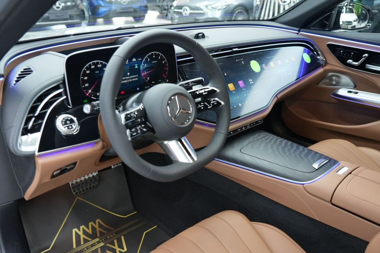 مرسيدس بنز E300 Mercedes-Benz E 300 | 2026 GCC 0km | Agency Warranty | AMG Package | DIGITAL LIGHT