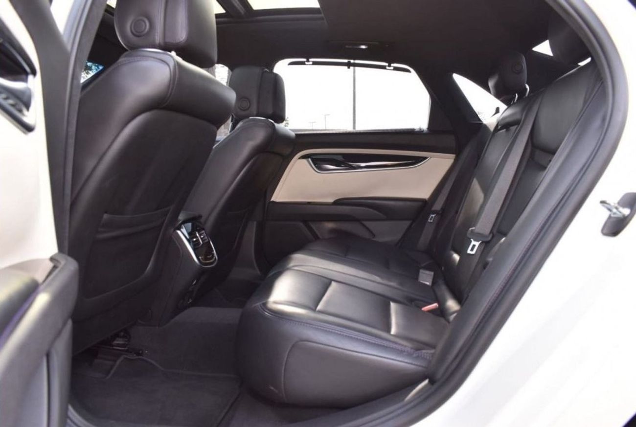 Cadillac XTS Platinum