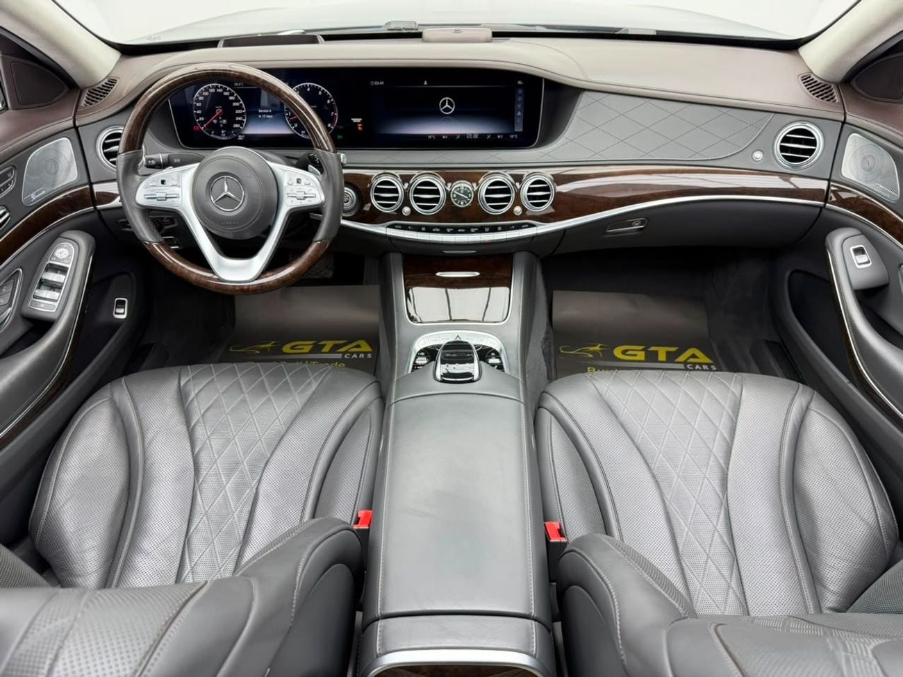 Mercedes Benz S600