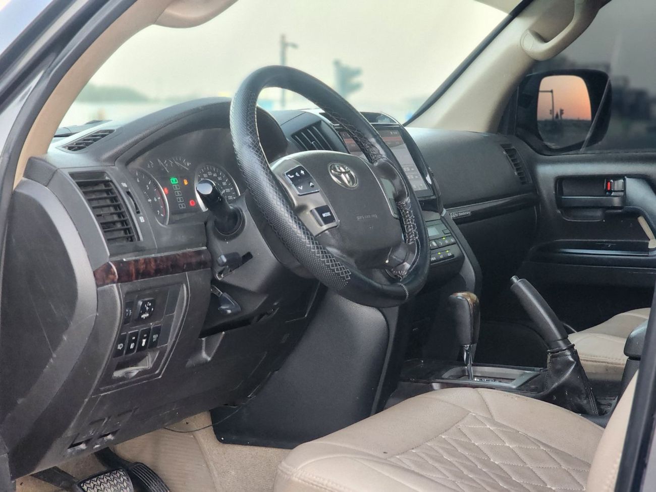 Toyota Land Cruiser GXR+ 4.0L