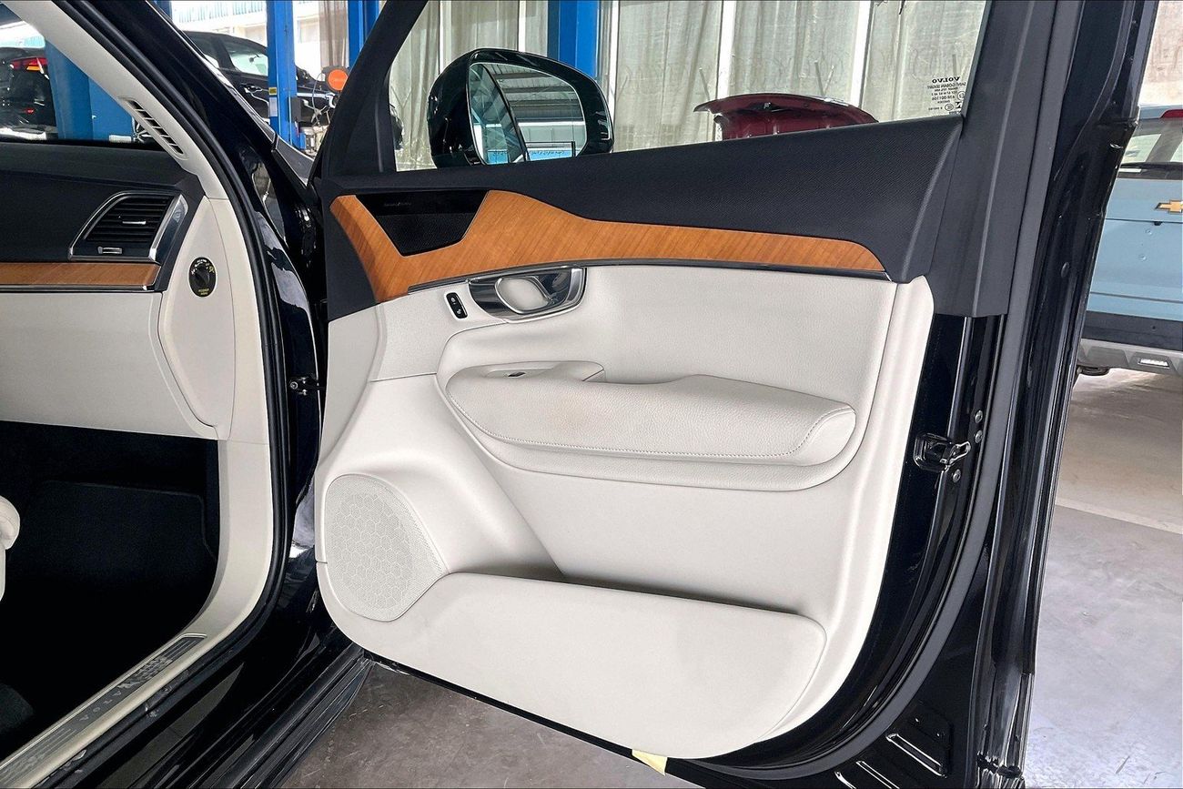 فولفو XC 90 B5 Momentum | شامل الضمان | 0 ﺪﻔﻋﺓ ﺃﻮﻟﻯ