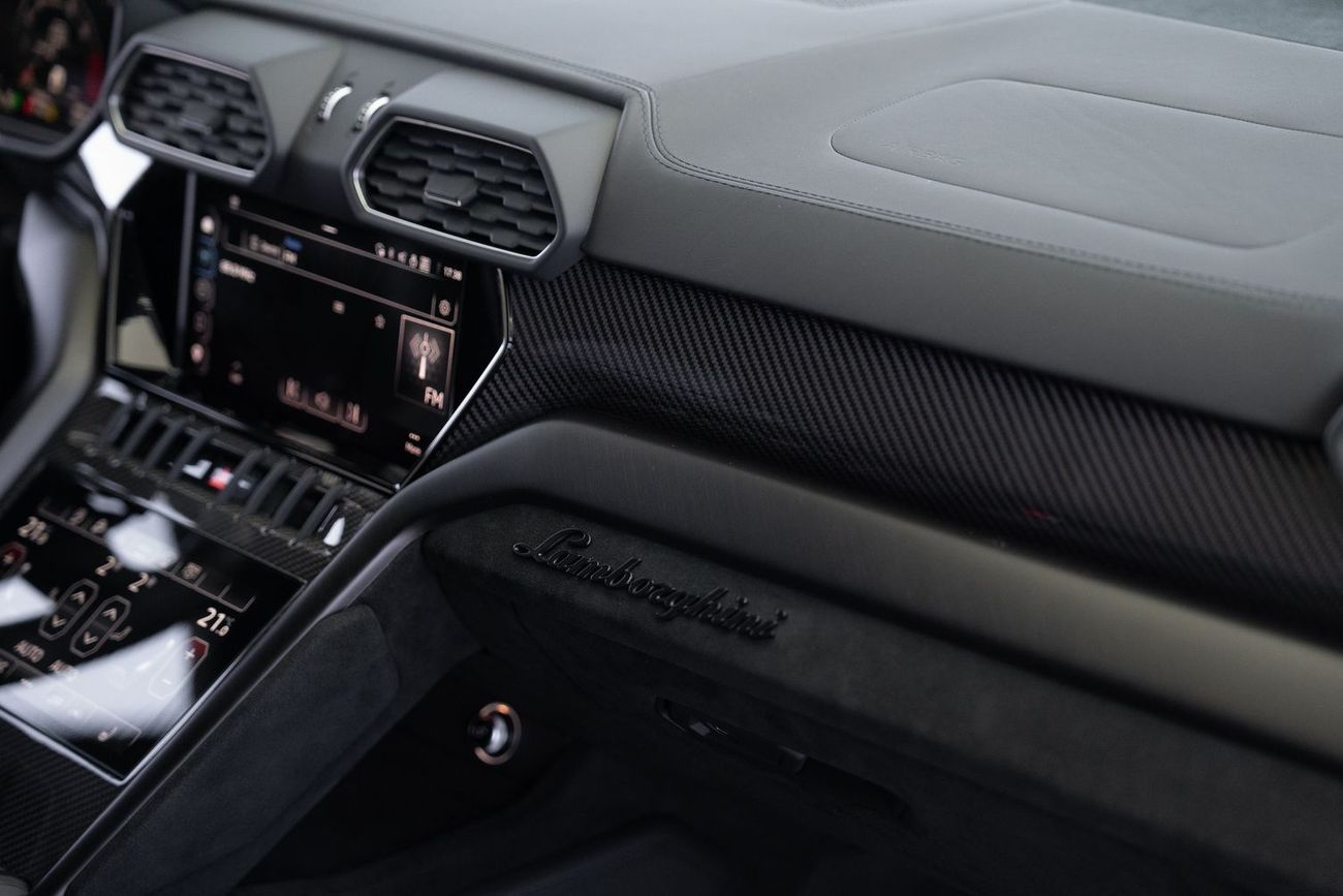 Lamborghini Urus 4.0T V8 Performante