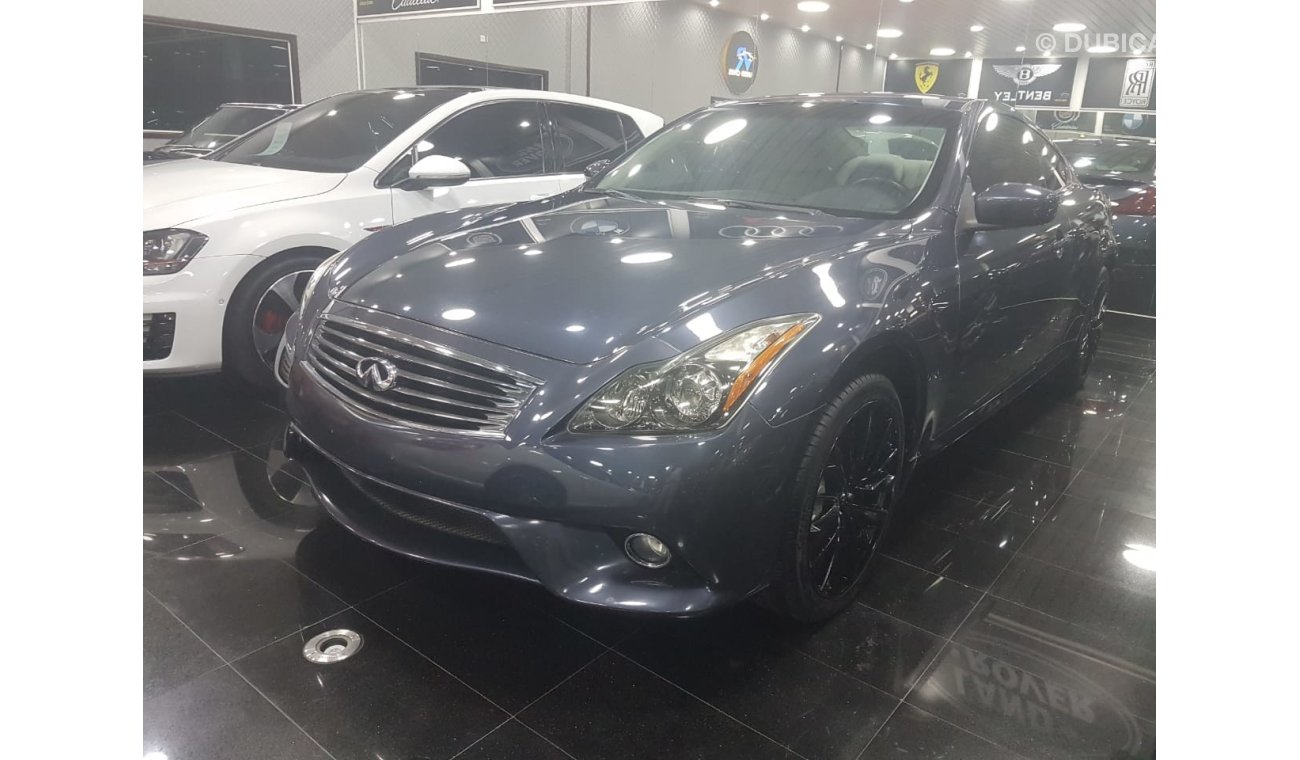 Infiniti Q60 S