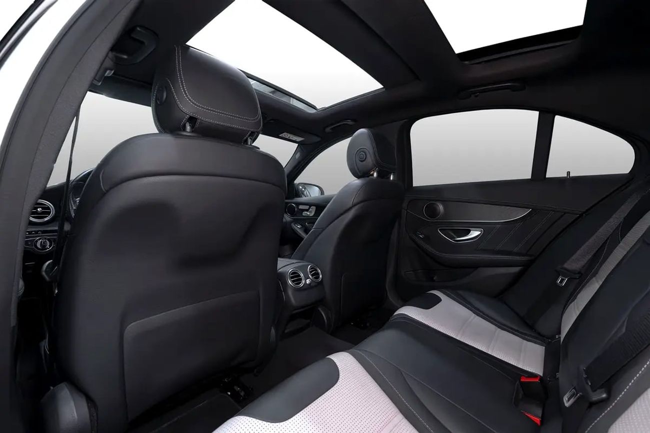 مرسيدس بنز C 63 AMG 0% Downpayment | 5,156 P/M | Warranty and Service Package Available