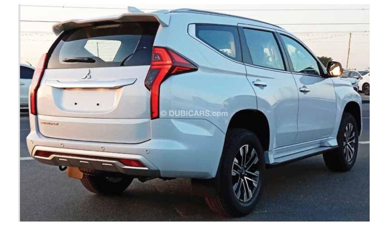 Mitsubishi Montero MONTERO SPORT A/T 3.0L GLS (4WD) , 2ELECTRIC SEAT, 360 VIEW CAMERA, LEATHER SEATS, PUSH START,CRUISE